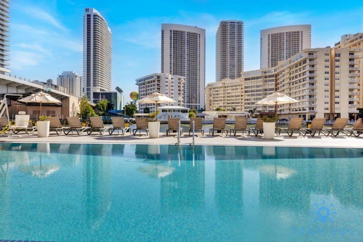 Infinite Views, Amazing Pool, Gym, Near Beach Hallandale Beach Eksteriør bilde